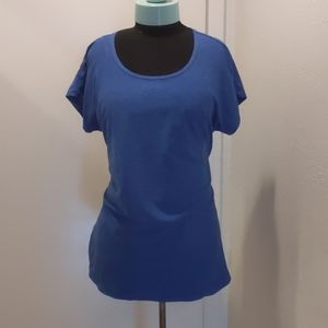 Notch back workout tee